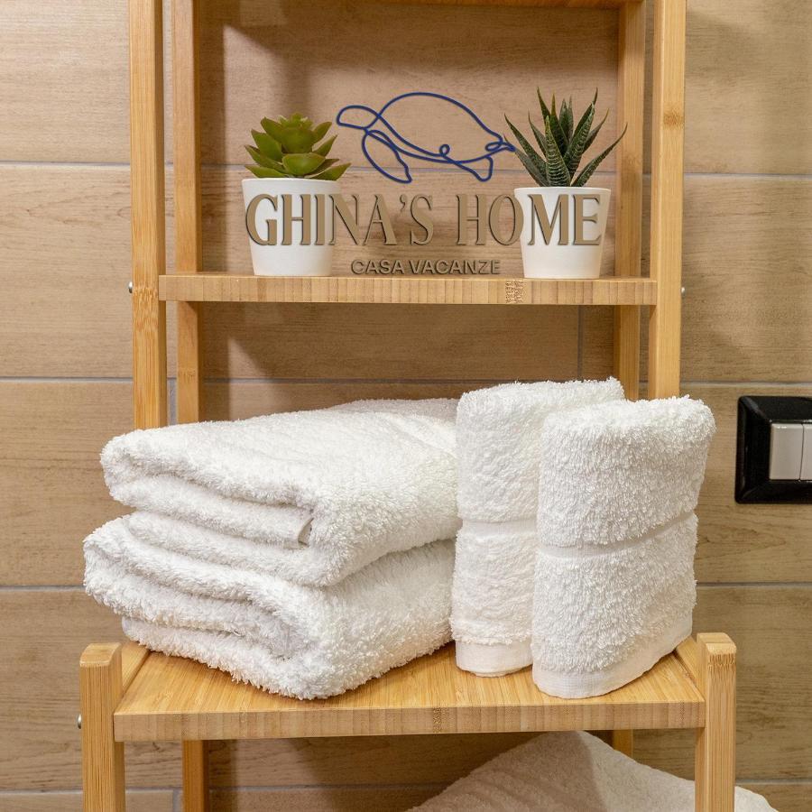 Ghina's Napels